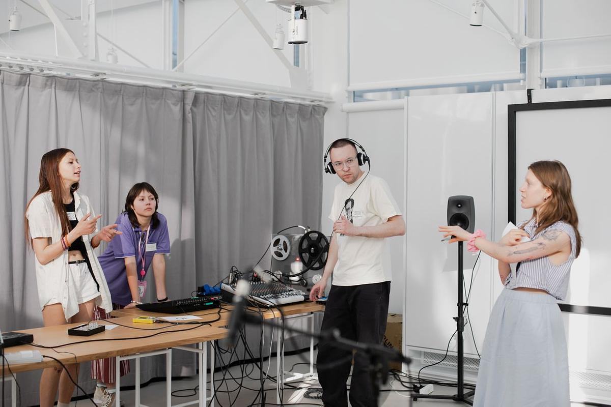 Без припева