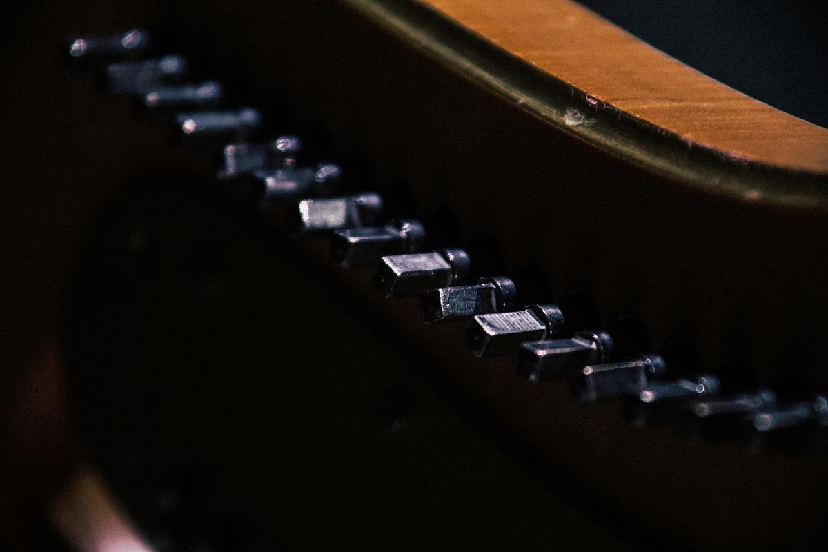 Фрагмент музыкального инструмента