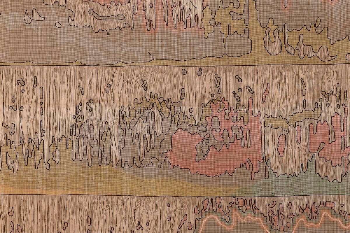 Разноцветный паттерн на древесине