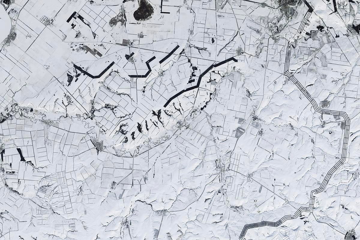 Черно-белый фрагмент карты территории