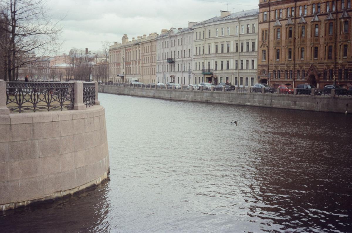 Набережная в Петербурге