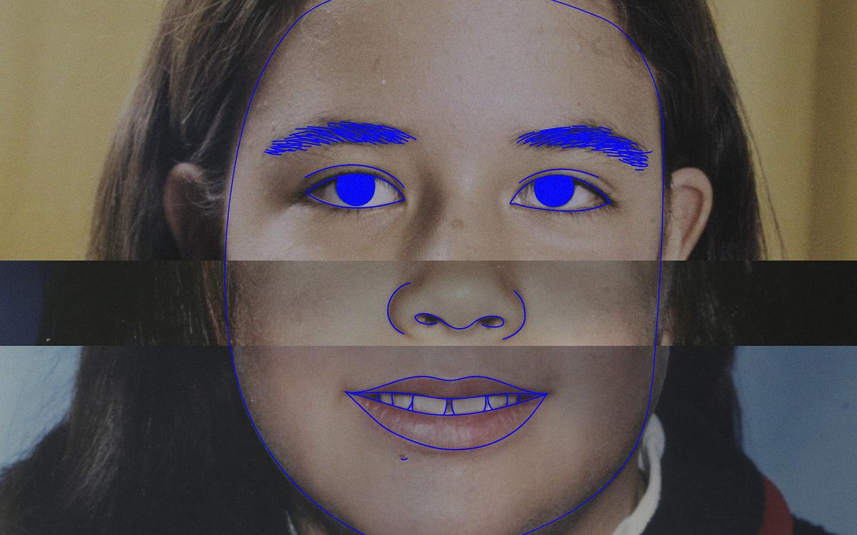 Титульное изображение для страницы события: кадр из фильма «Лицо медузы», лицо девочки крупным планом, поверх изображения обведены контуры синим цветом